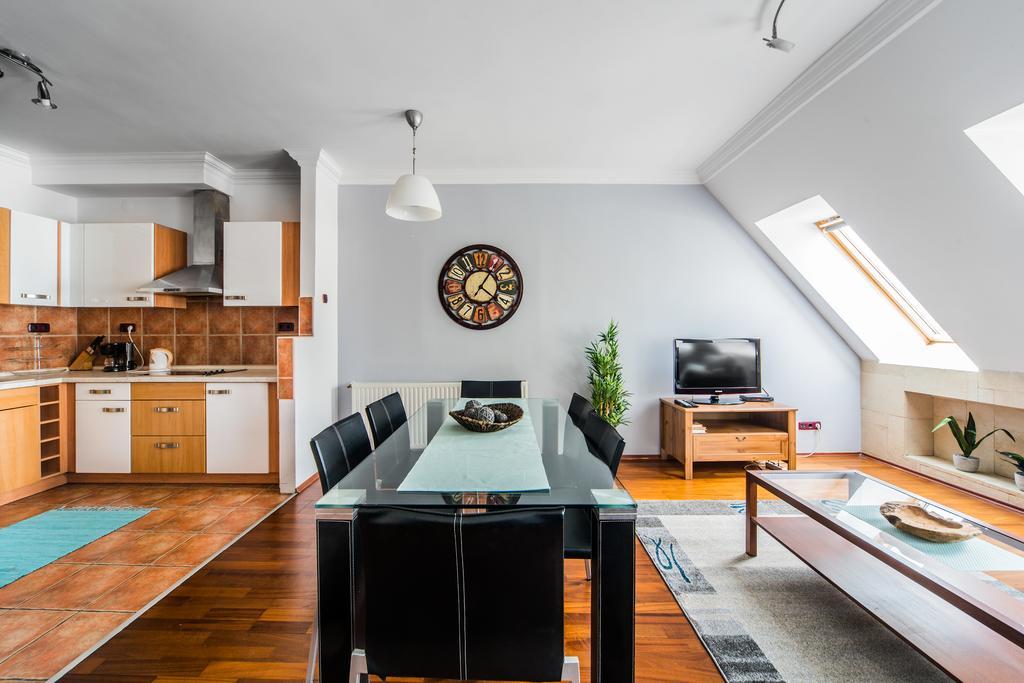 Designer Home Synagogue Budapest Bagian luar foto